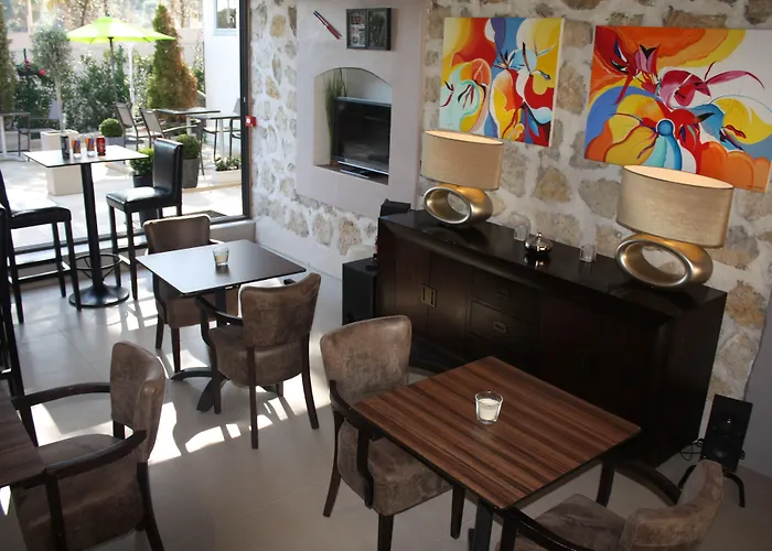 Miramar- Cap D'antibes - La Garoupe Hotel