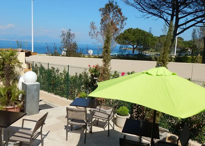 Miramar- Cap D'antibes - La Garoupe 3* Antibes