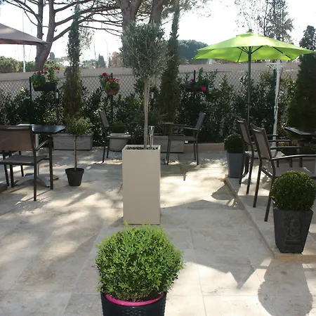 Miramar- Cap D'antibes 3* Antibes