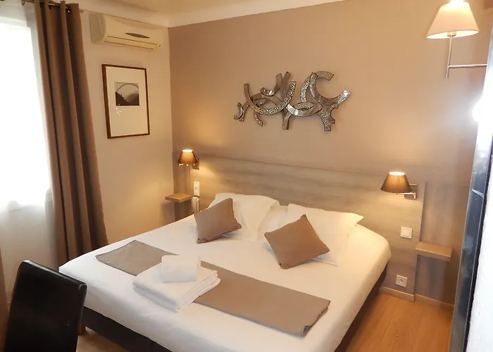 Szálloda Miramar- Cap D'antibes - La Garoupe 3*