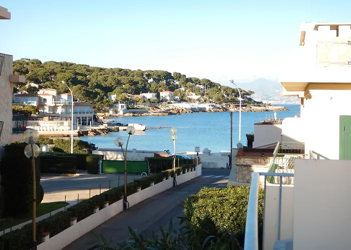 Miramar- Cap D'antibes - La Garoupe 3* Αντίμπ