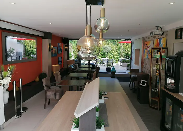 Hotel Miramar- Cap D'antibes - La Garoupe 3*