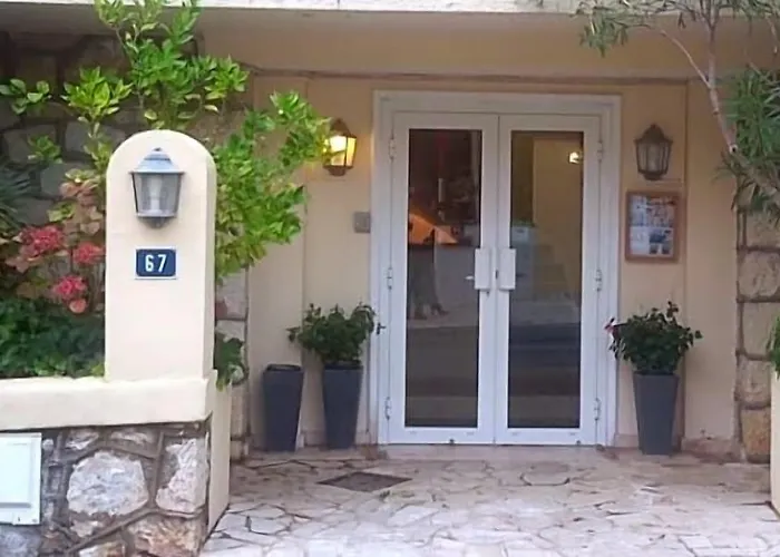 Hotel Miramar- Cap D'antibes - La Garoupe 3*